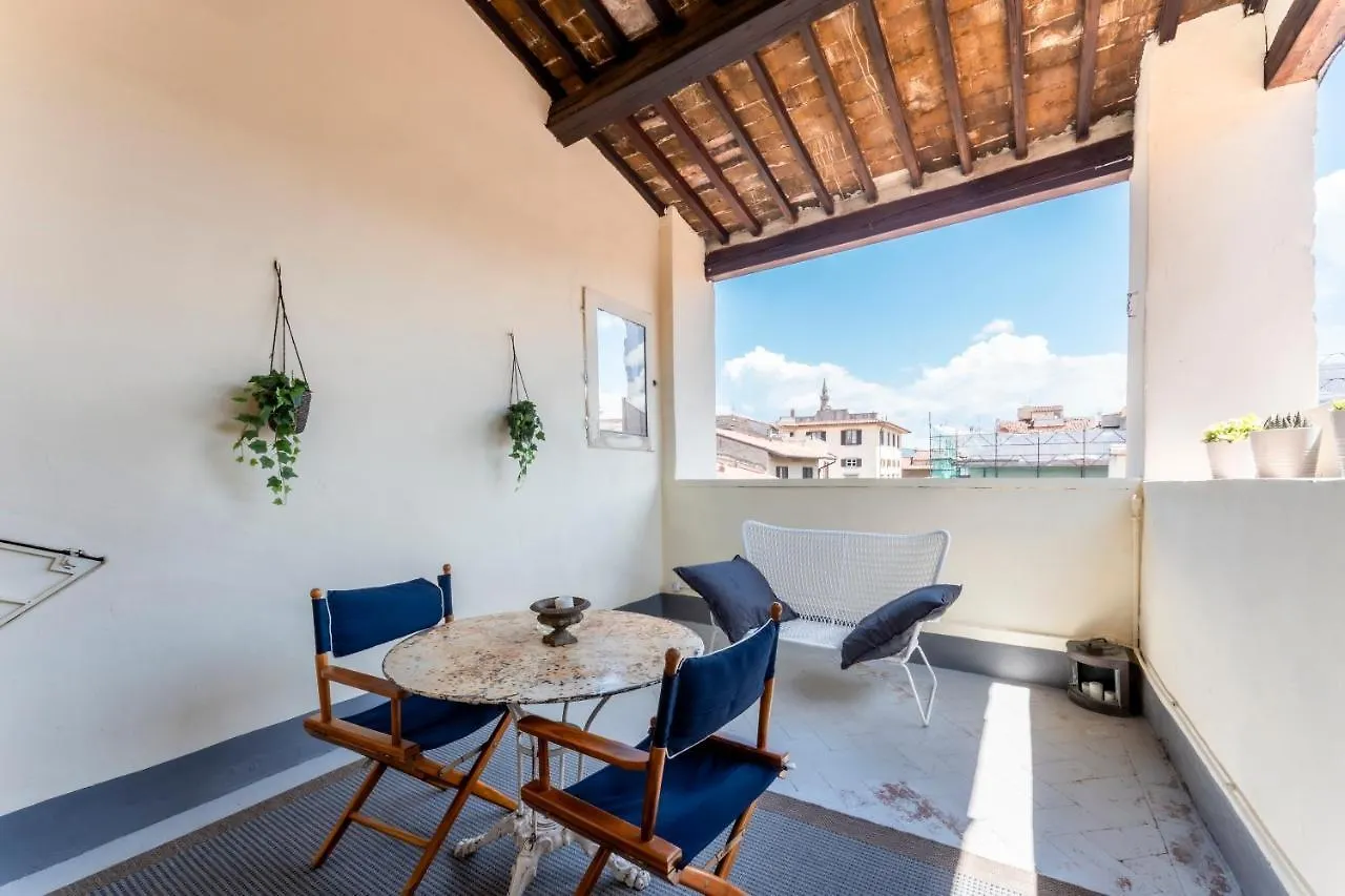 La Loggia Loves Apartment Florença